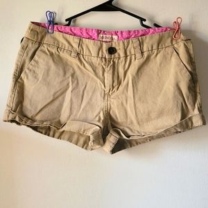 Khaki Shorts w/ Pockets